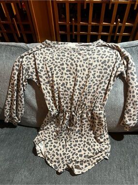 Women’s Leopard Print Long-Sleeve Romper - Beige